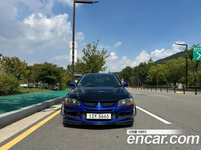 Mitsubishi Lancer Evolution 2005 — photo 1