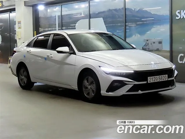 Hyundai AVANTE 2026 — photo 1