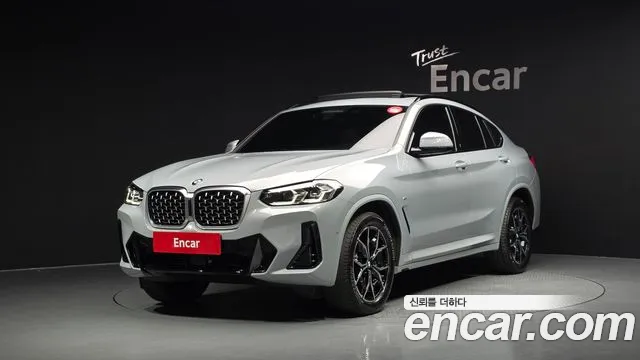 BMW X4 2023 — photo 1
