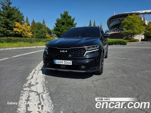 Kia Sorento 2022 — photo 1