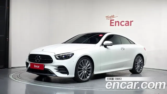 Mercedes-Benz E-Class 2021 — photo 1