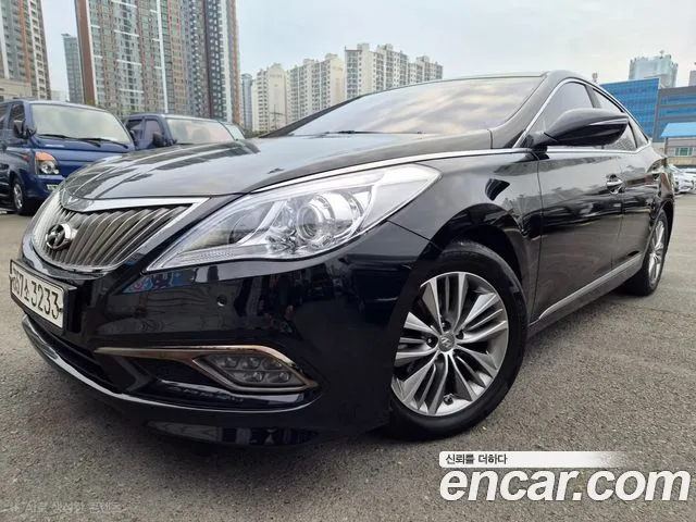 Hyundai Grandeur 2015 — photo 1