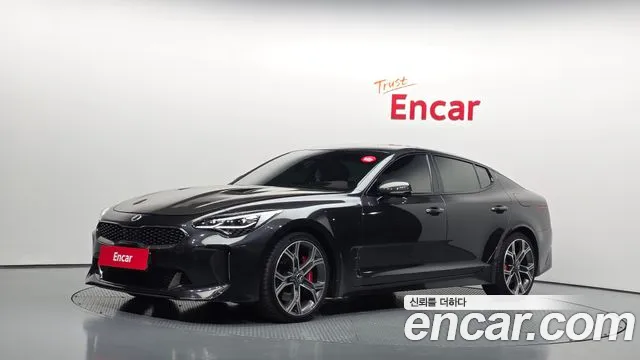 Kia Stinger 2019 — photo 1