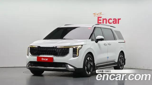 Kia Canival 2024 — photo 1
