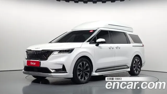 Kia Canival 2022 — photo 1