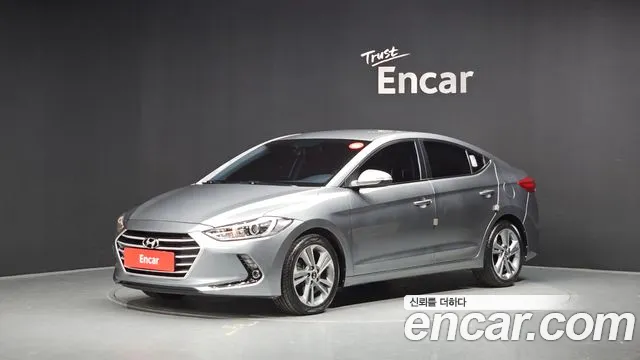 Hyundai AVANTE 2018 — photo 1