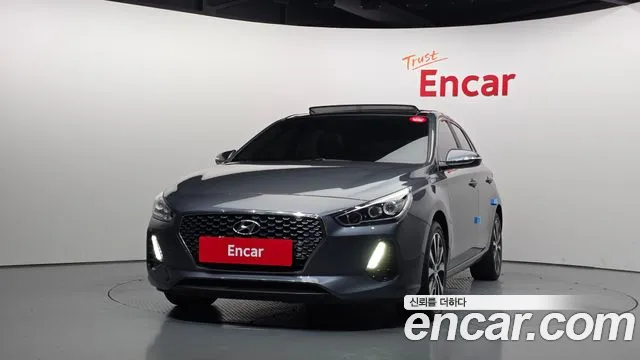 Hyundai i30 2020 — photo 1