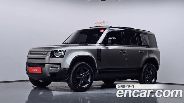 Land Rover Defender 2025 — photo 1