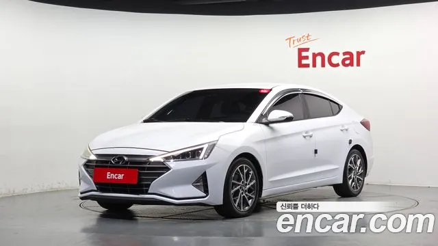 Hyundai AVANTE 2019 — photo 1