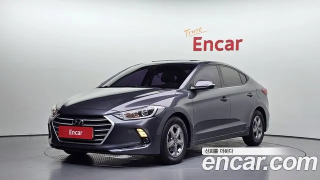 Hyundai AVANTE 2017 — photo 1