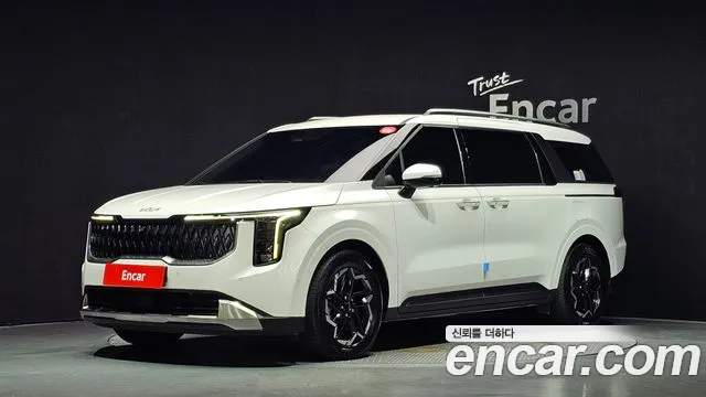 Kia Canival 2024 — photo 1