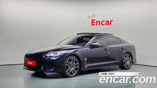 Kia Stinger 2018 — photo 1