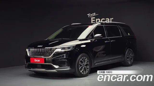 Kia Canival 2022 — photo 1