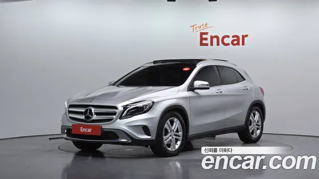 Mercedes-Benz GLA-Class 2016 — photo 1