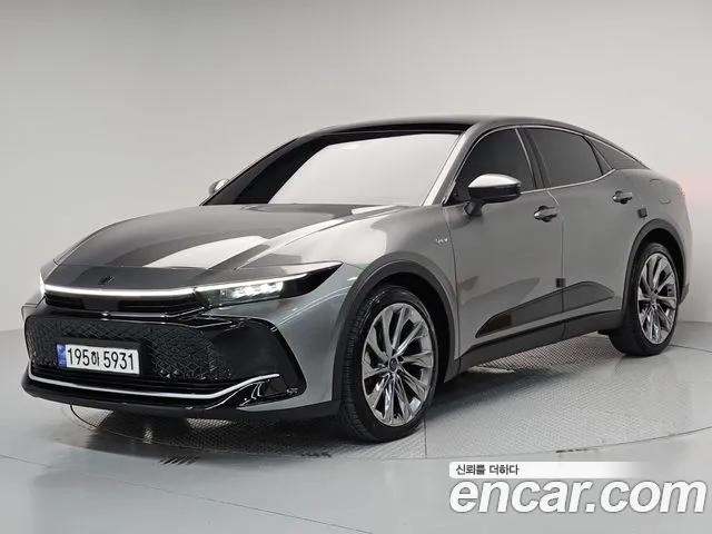 Toyota Crown 2024 — photo 1