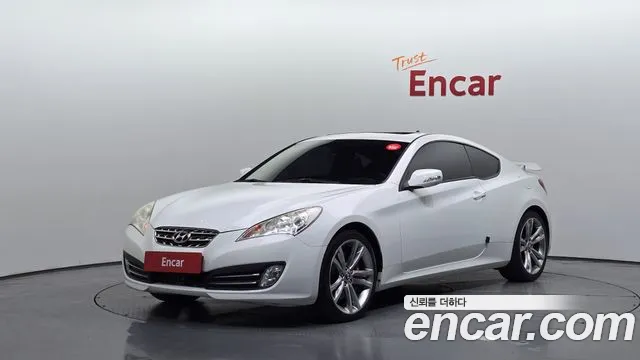 Hyundai Genesis 2011 — photo 1