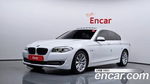BMW 5-Series 2013 — photo 1
