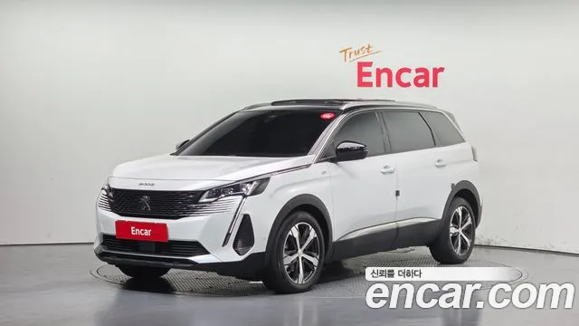 Peugeot 5008 2022 — photo 1