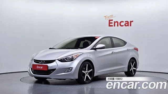 Hyundai AVANTE 2012 — photo 1
