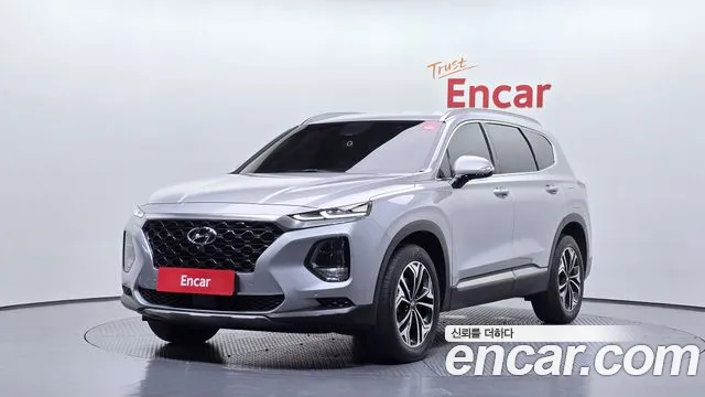 Hyundai Santafe 2019 — photo 1