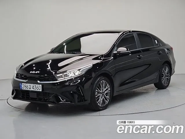 Kia K3 2024 — photo 1