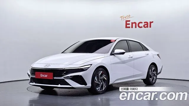 Hyundai AVANTE 2026 — photo 1