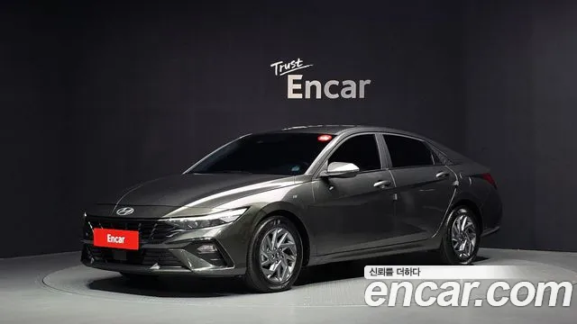 Hyundai AVANTE 2024 — photo 1