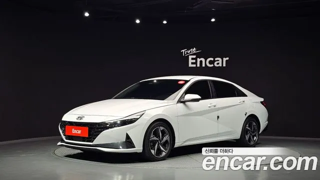 Hyundai AVANTE 2022 — photo 1