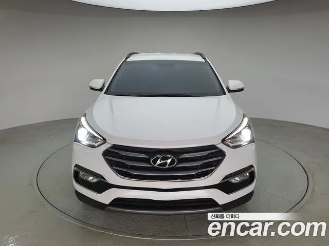 Hyundai Santafe 2016 — photo 1