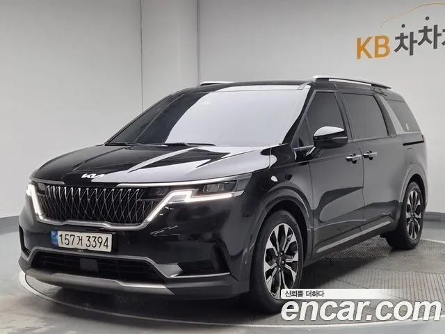 Kia Canival 2022 — photo 1