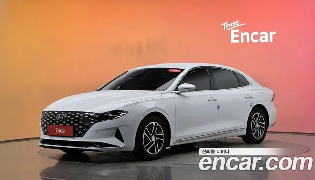 Hyundai Grandeur 2023 — photo 1