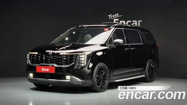 Kia Canival 2024 — photo 1