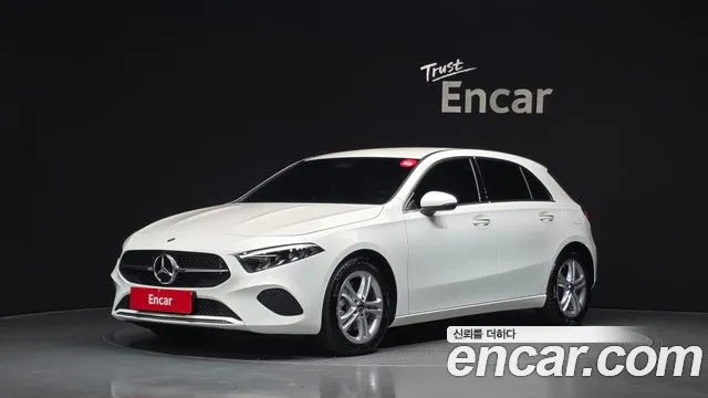Mercedes-Benz A-Class 2024 — photo 1