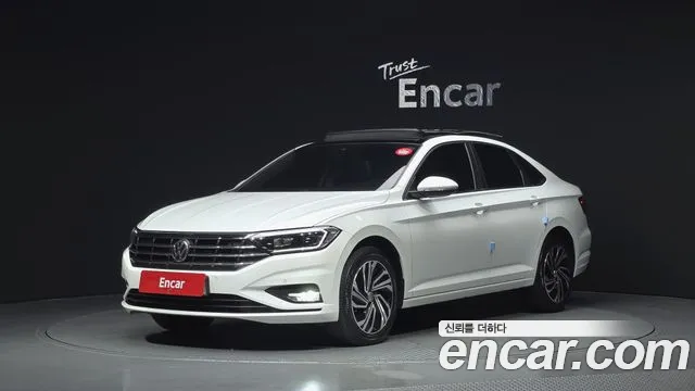Volkswagen Jetta 2021 — photo 1