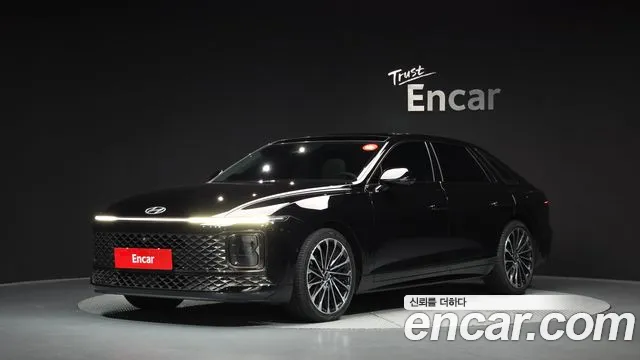 Hyundai Grandeur 2023 — photo 1