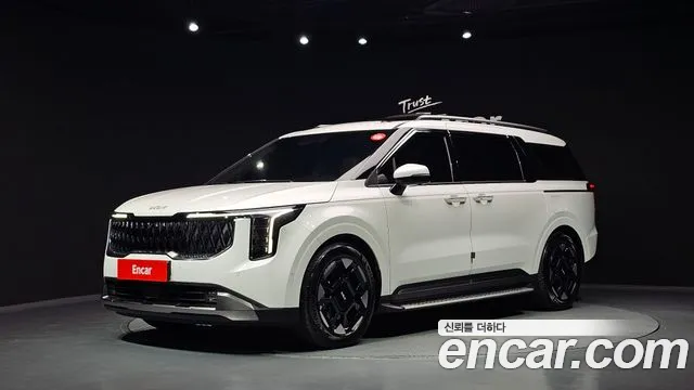 Kia Canival 2024 — photo 1