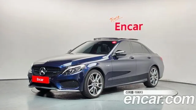 Mercedes-Benz C-Class 2018 — photo 1