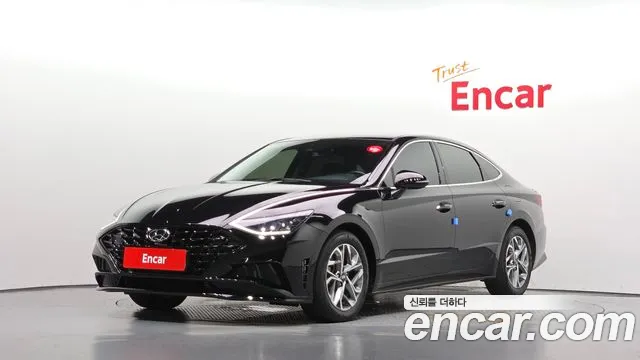 Hyundai Sonata 2022 — photo 1