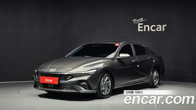 Hyundai AVANTE 2024 — photo 1