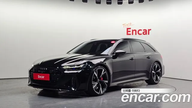 Audi RS6 2022 — photo 1