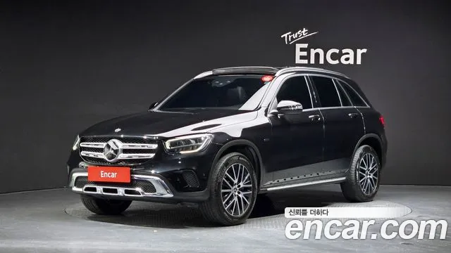 Mercedes-Benz GLC-Class 2021 — photo 1