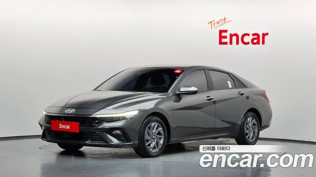 Hyundai AVANTE 2024 — photo 1