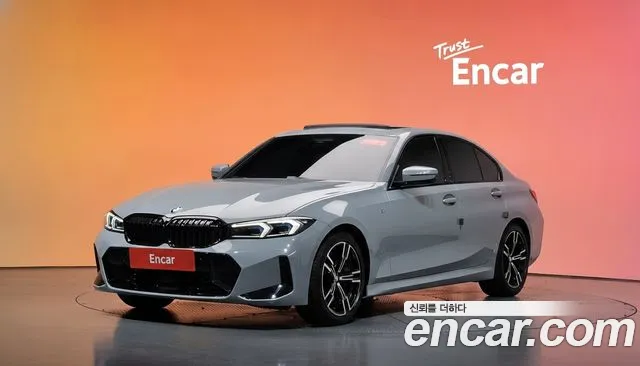 BMW 3-Series 2023 — photo 1