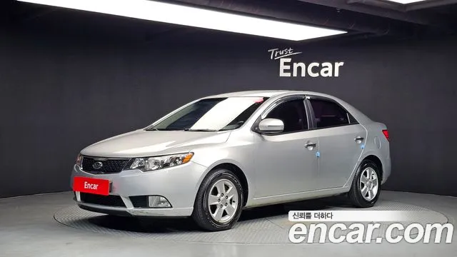 Kia Porte 2012 — photo 1