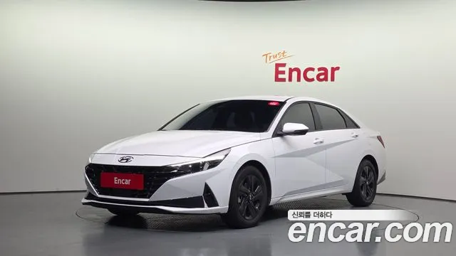 Hyundai AVANTE 2023 — photo 1