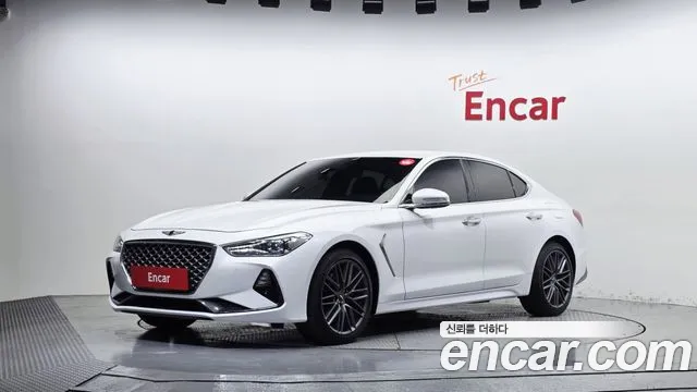 Genesis G70 2018 — photo 1