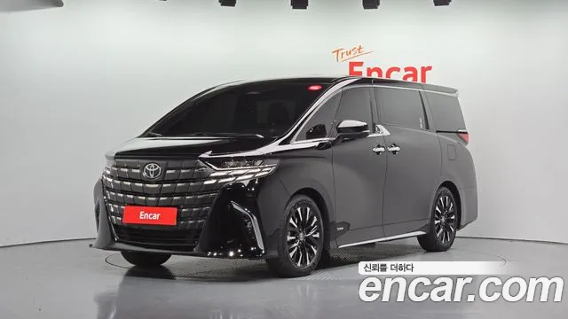 Toyota Alphard 2025 — photo 1