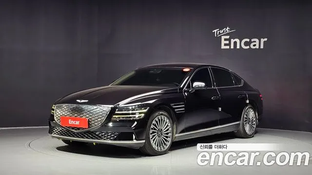 Genesis G80 2022 — photo 1