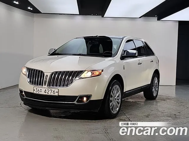 Lincoln MKX 2013 — photo 1