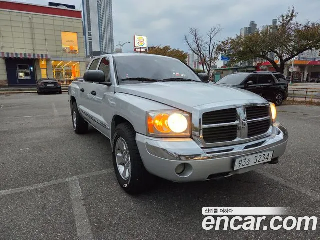 Dodge Dakoda 2007 — photo 1